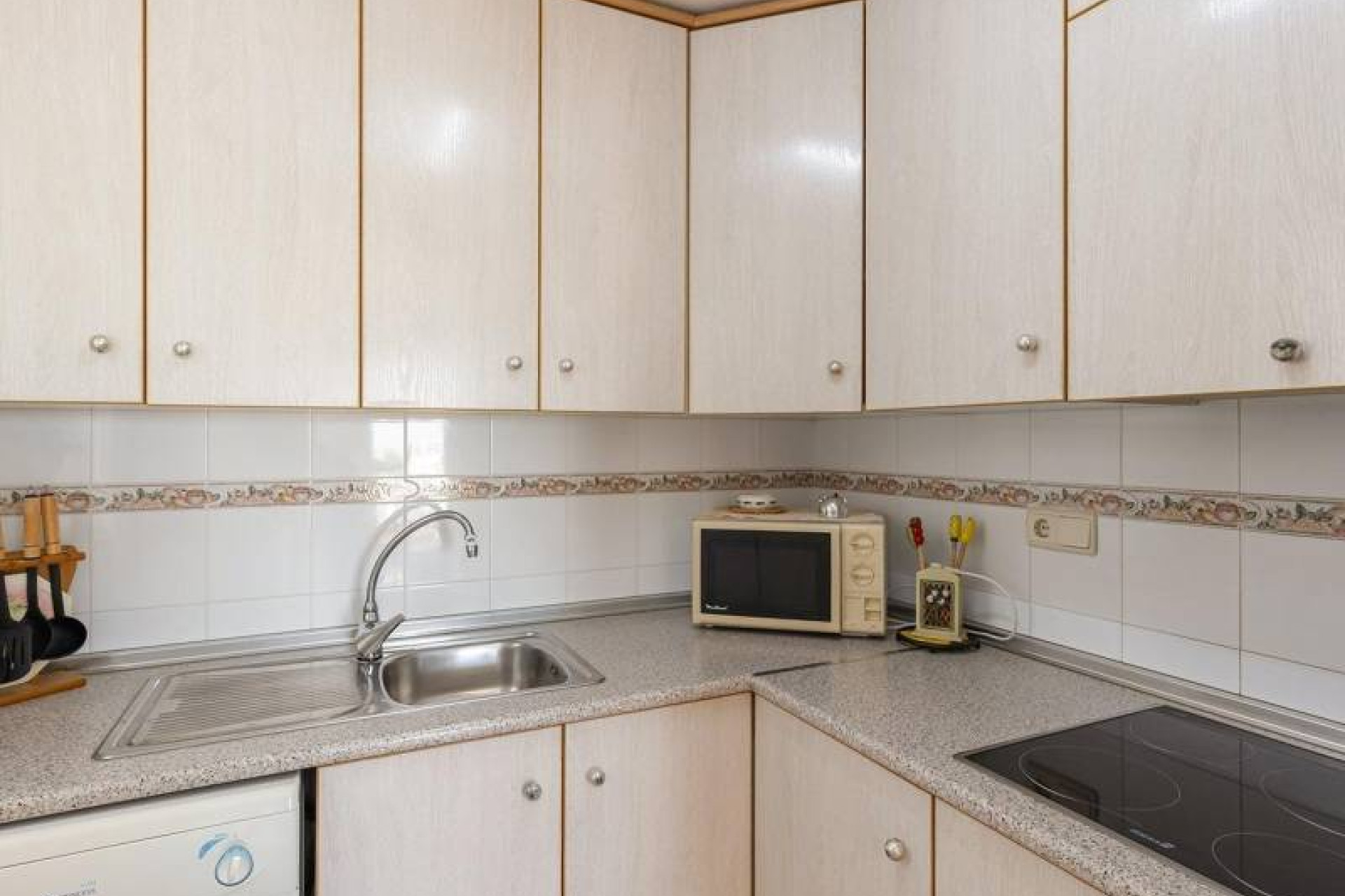 Resale - Apartment - Orihuela Costa - La Zenia