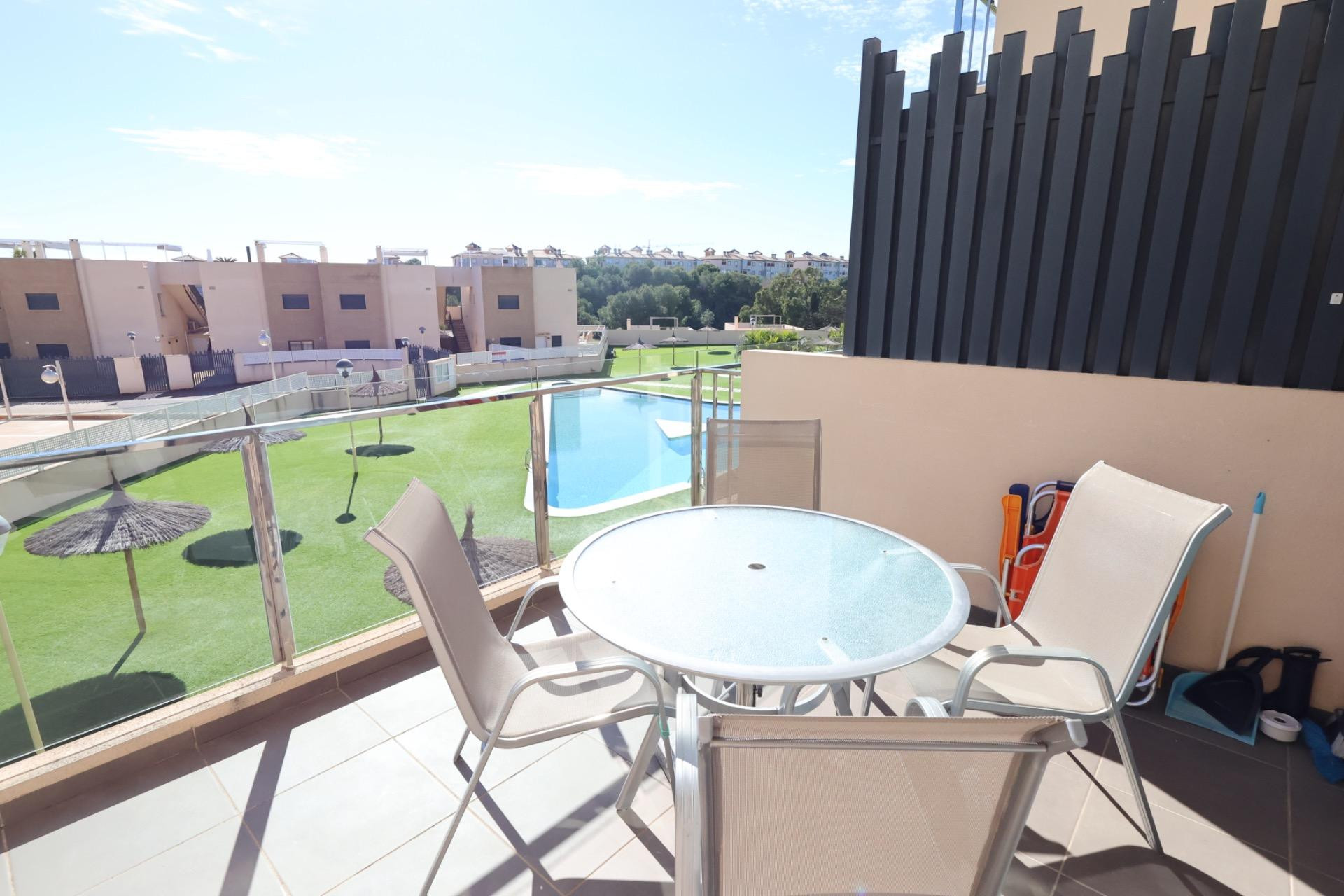 Resale - Apartment - Orihuela Costa - La Zenia