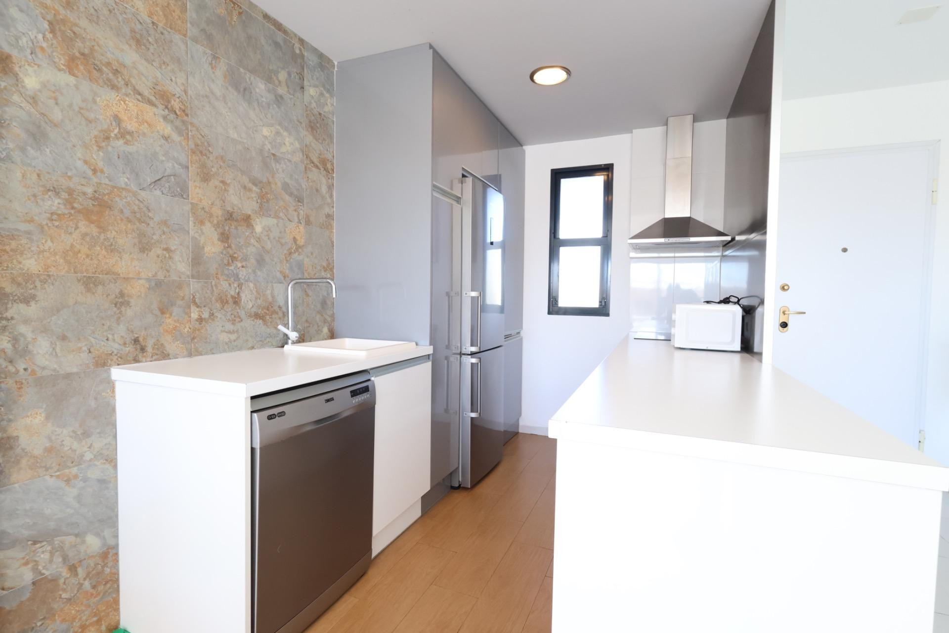 Resale - Apartment - Orihuela Costa - La Zenia