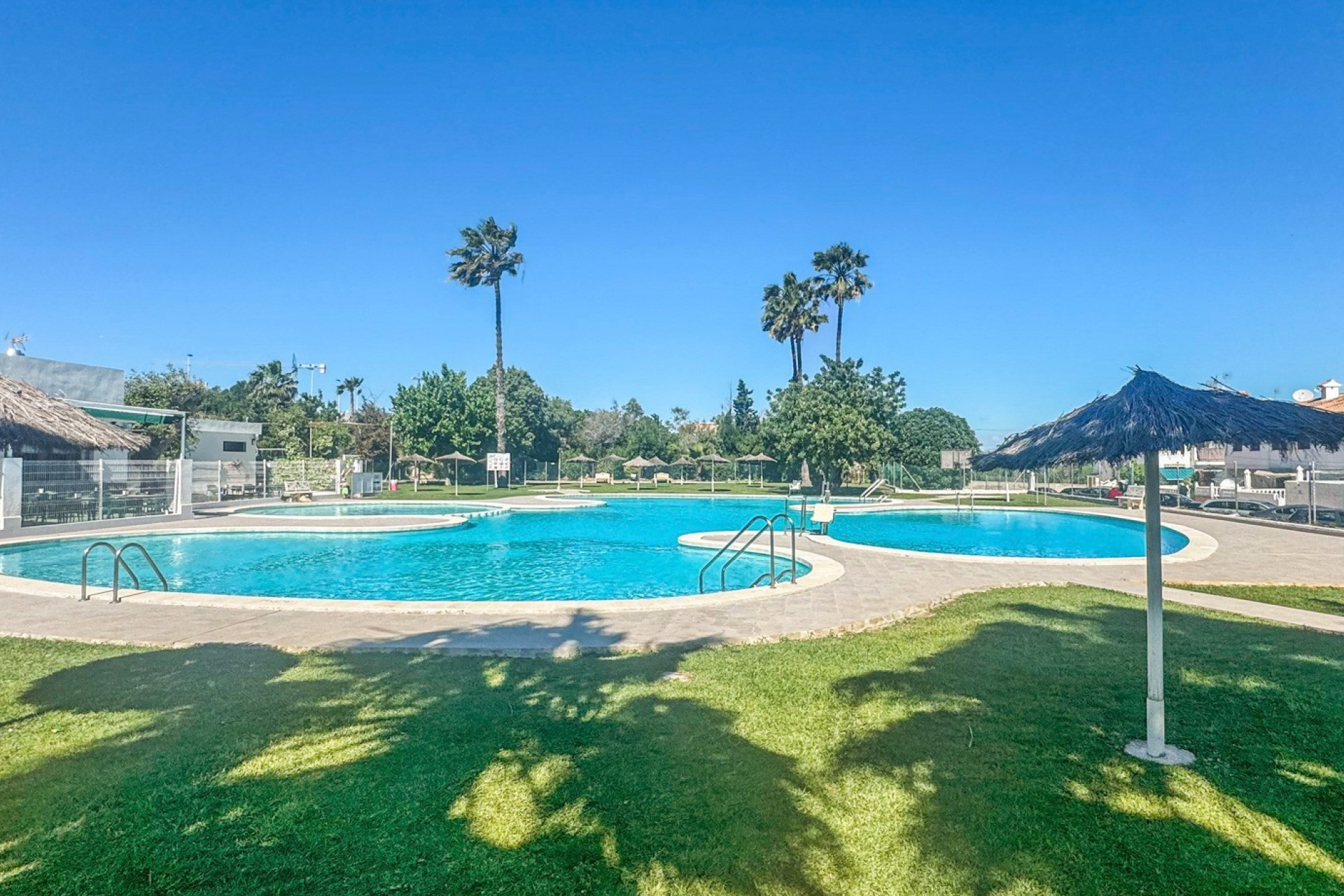 Resale - Apartment - Orihuela Costa - Los Balcones