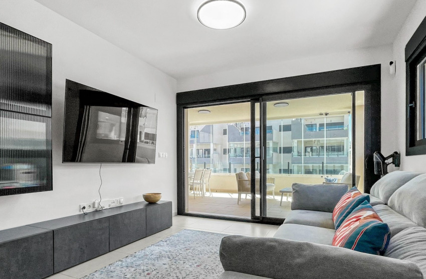 Resale - Apartment - Orihuela Costa - Los Dolses