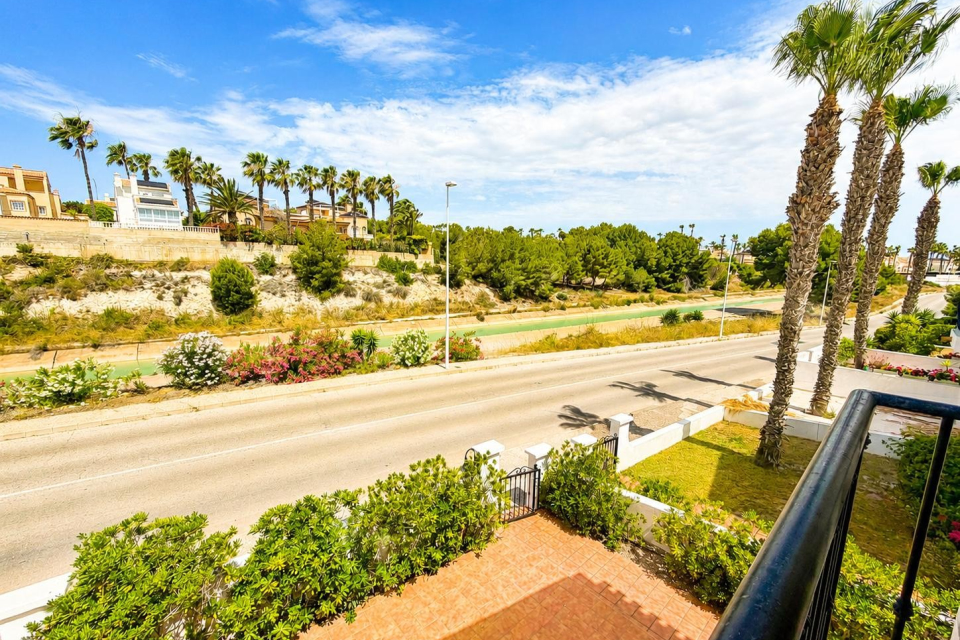 Resale - Apartment - Orihuela Costa - Los Dolses
