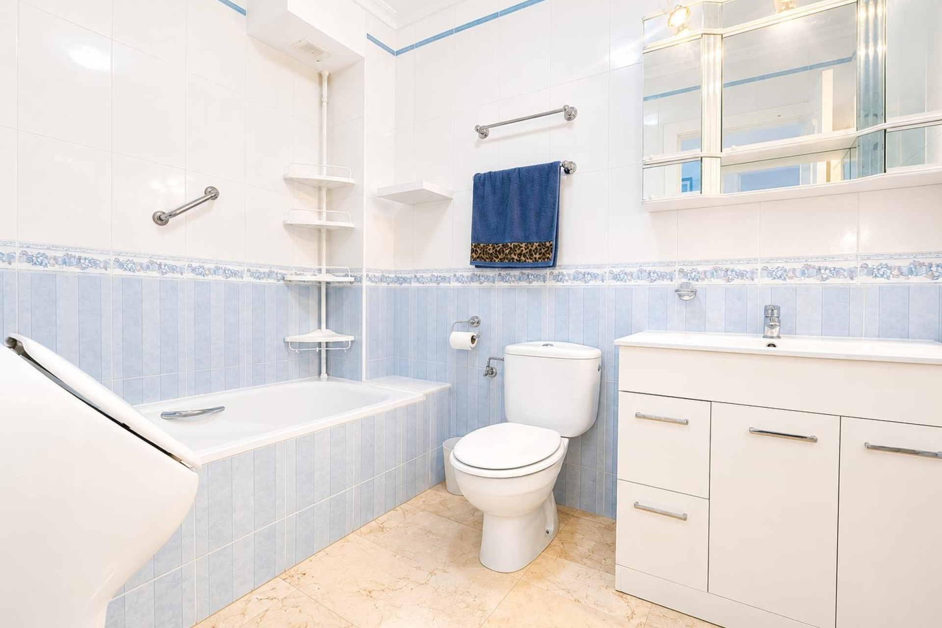 Resale - Apartment - Orihuela Costa - Los Dolses