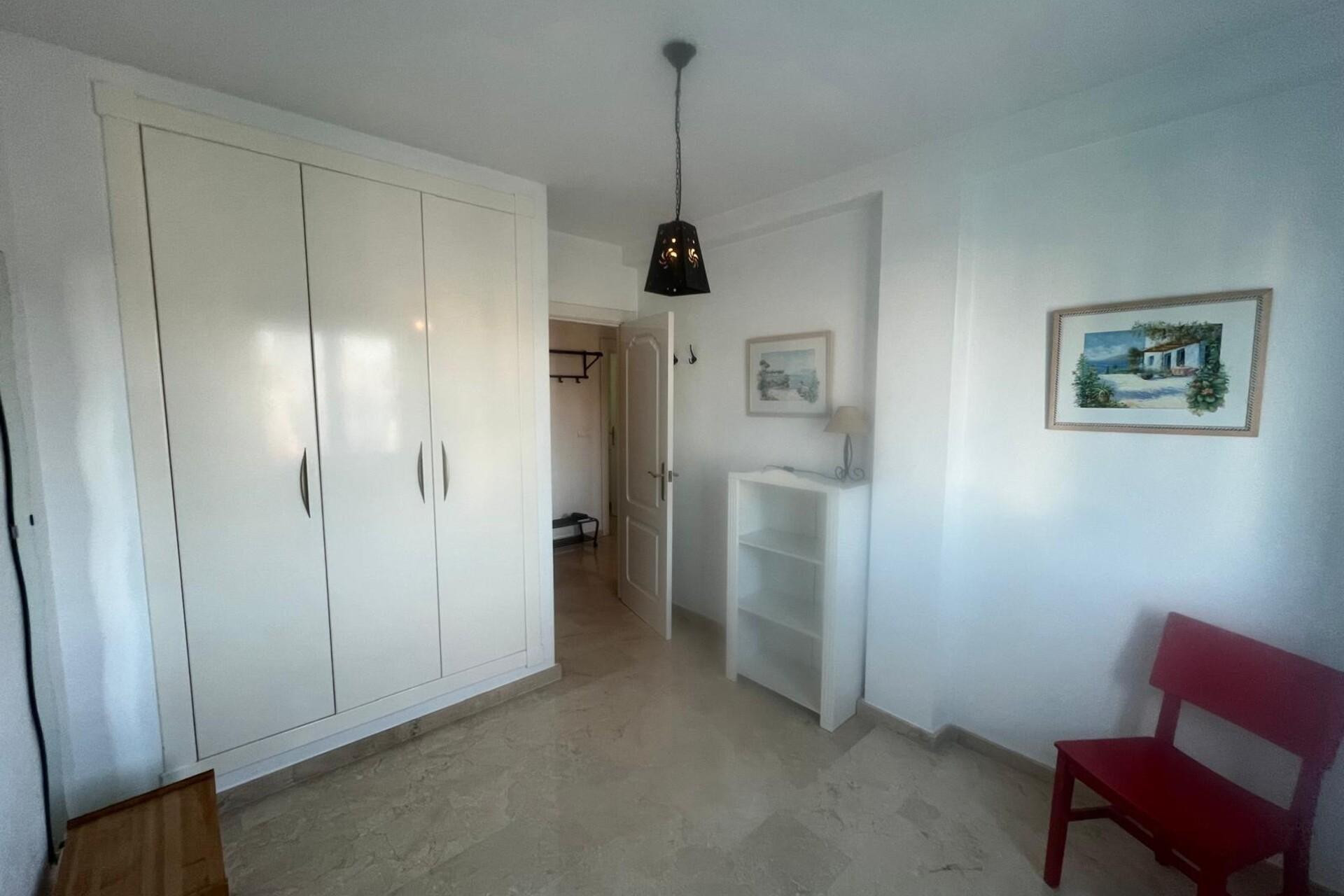 Resale - Apartment - Orihuela Costa - PAU 26
