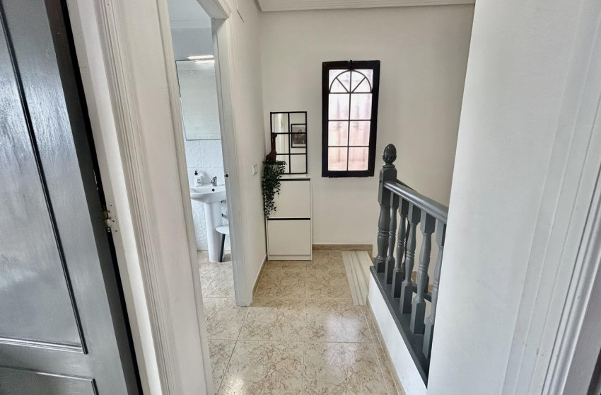 Resale - Apartment - Orihuela Costa - PAU 26