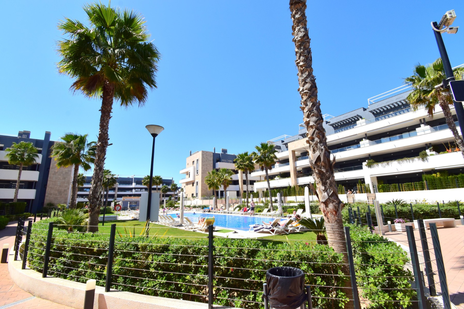 Resale - Apartment - Orihuela Costa - Playa Flamenca