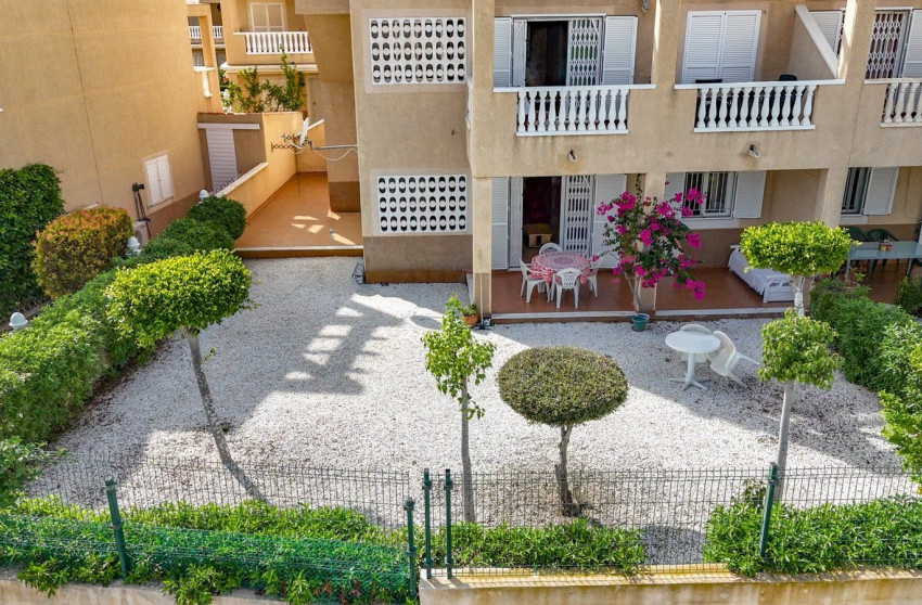 Resale - Apartment - Orihuela Costa - Playa Flamenca