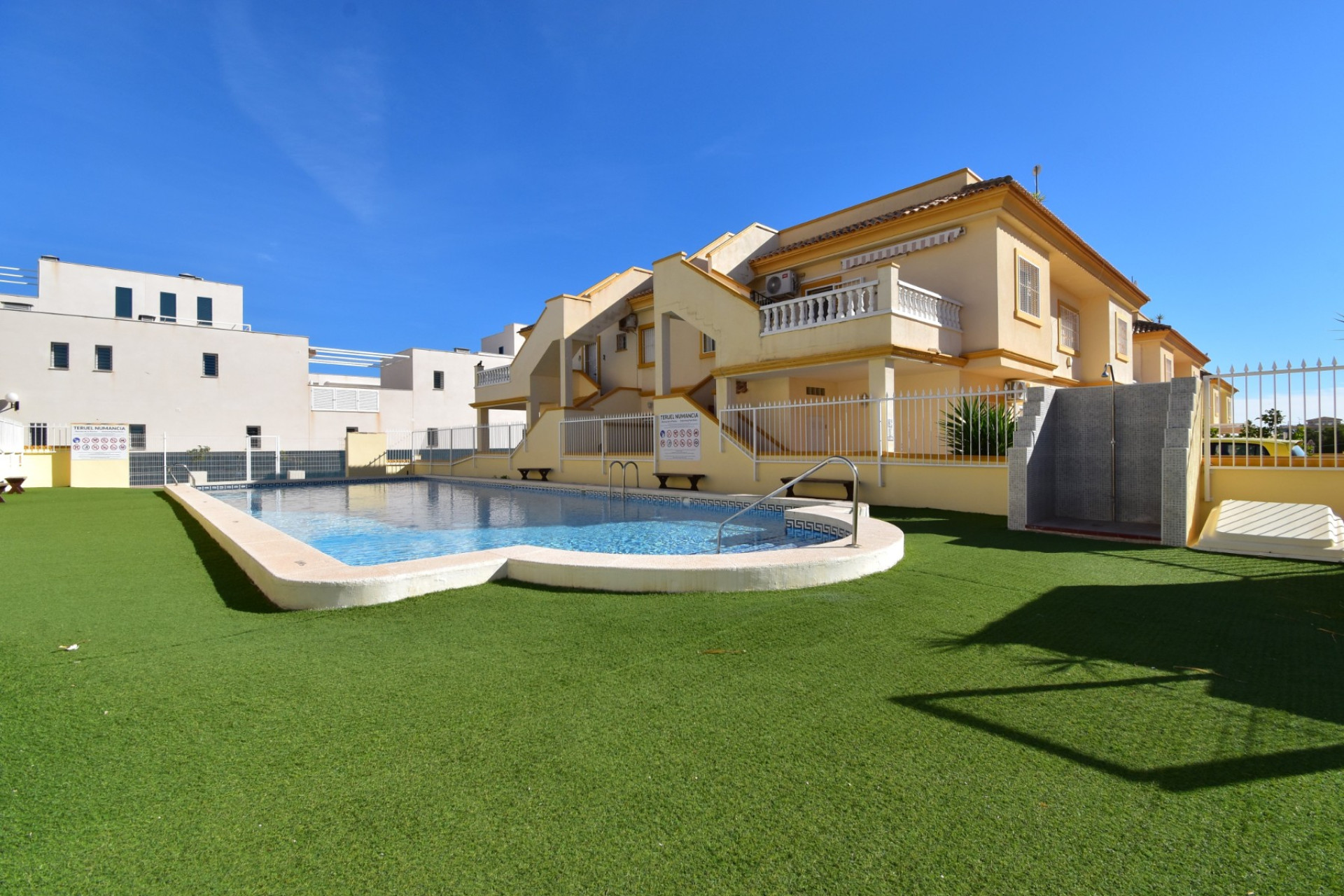 Resale - Apartment - Orihuela Costa - Playa Flamenca