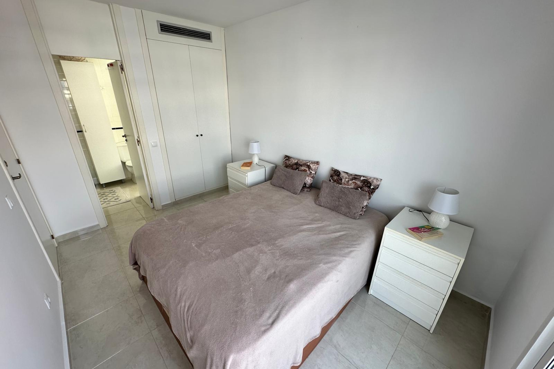 Resale - Apartment - Orihuela Costa - Punta Prima