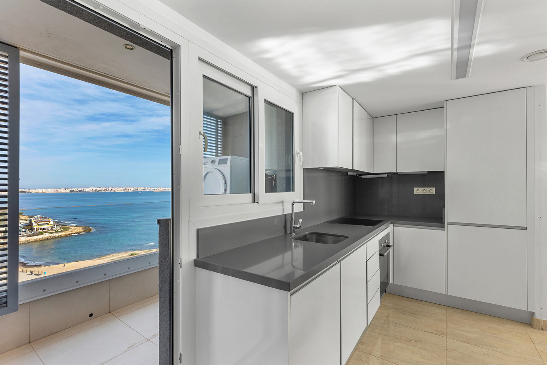 Resale - Apartment - Orihuela Costa - Punta Prima