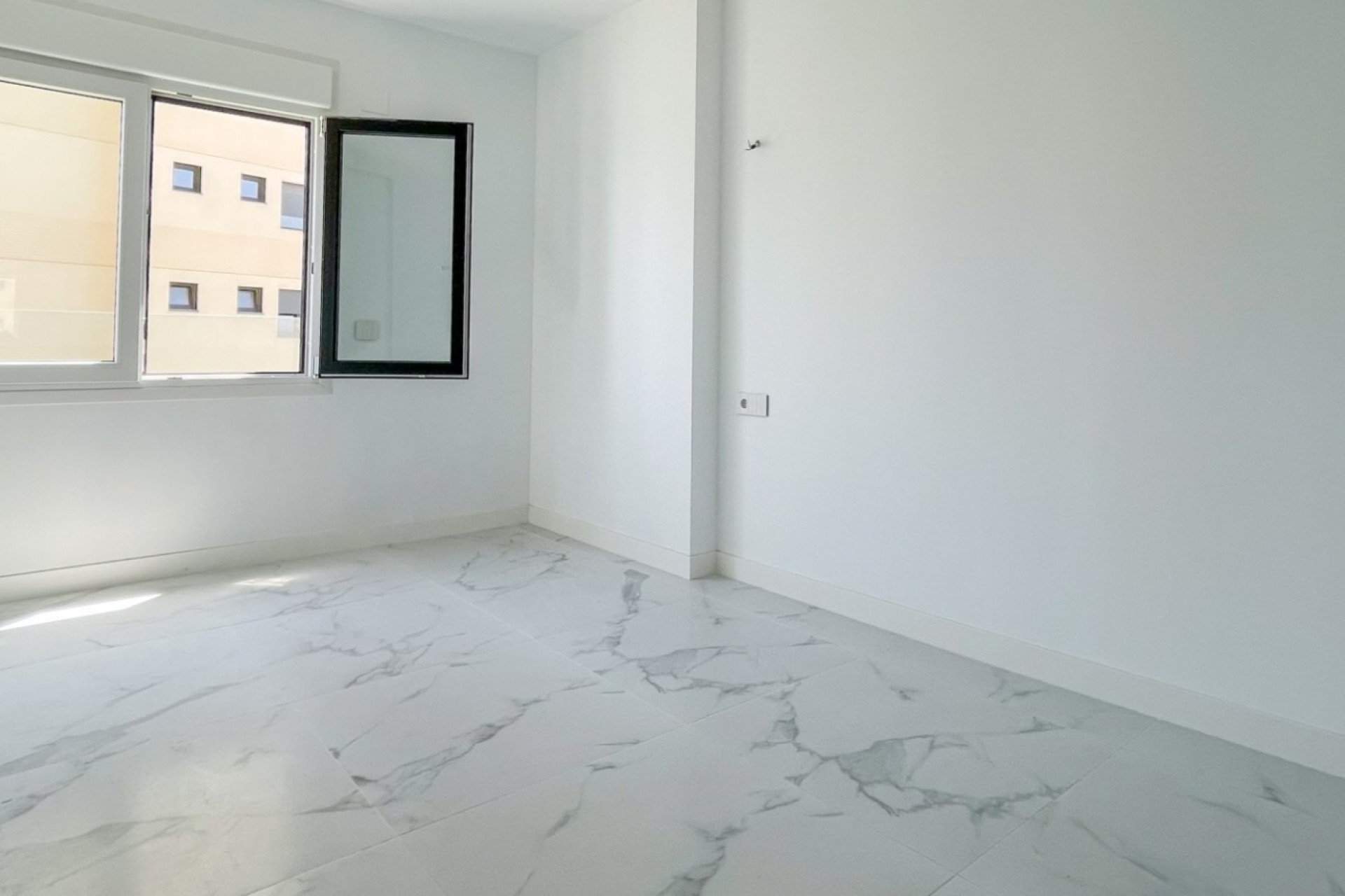 Resale - Apartment - Orihuela Costa - Punta Prima