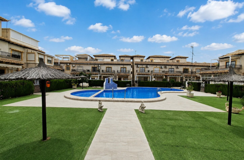 Resale - Apartment - Orihuela Costa - Punta Prima