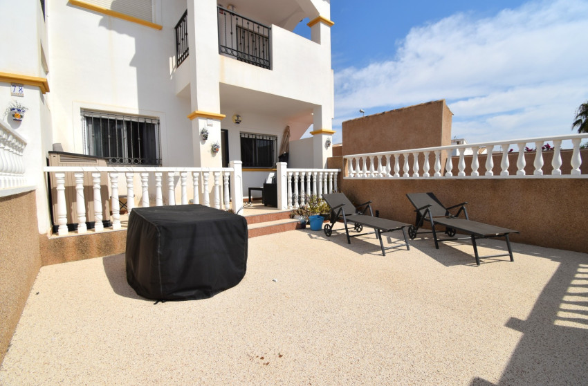 Resale - Apartment - Orihuela Costa - Punta Prima
