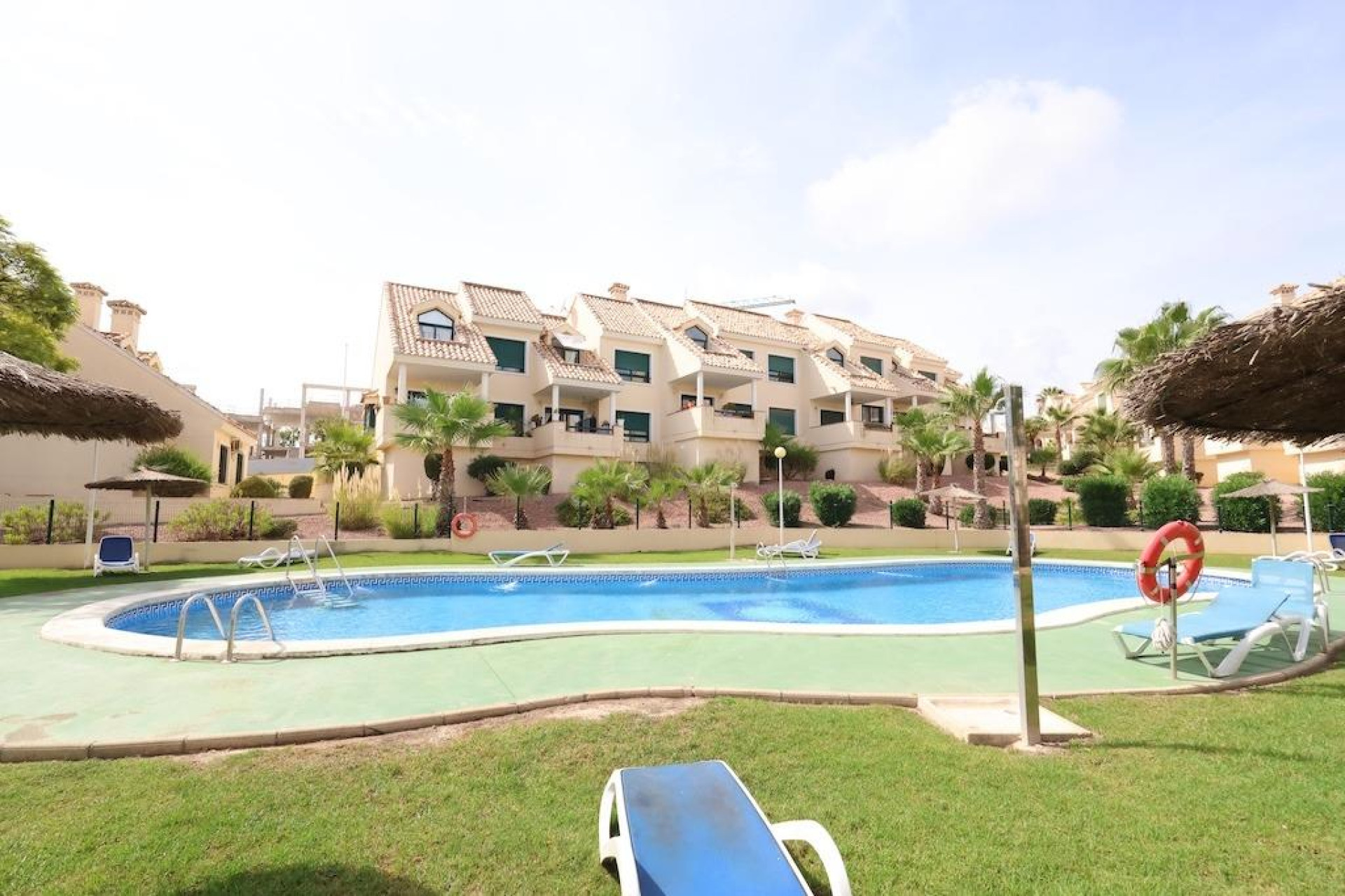 Resale - Apartment - Orihuela Costa - Villamartín-Las Filipinas
