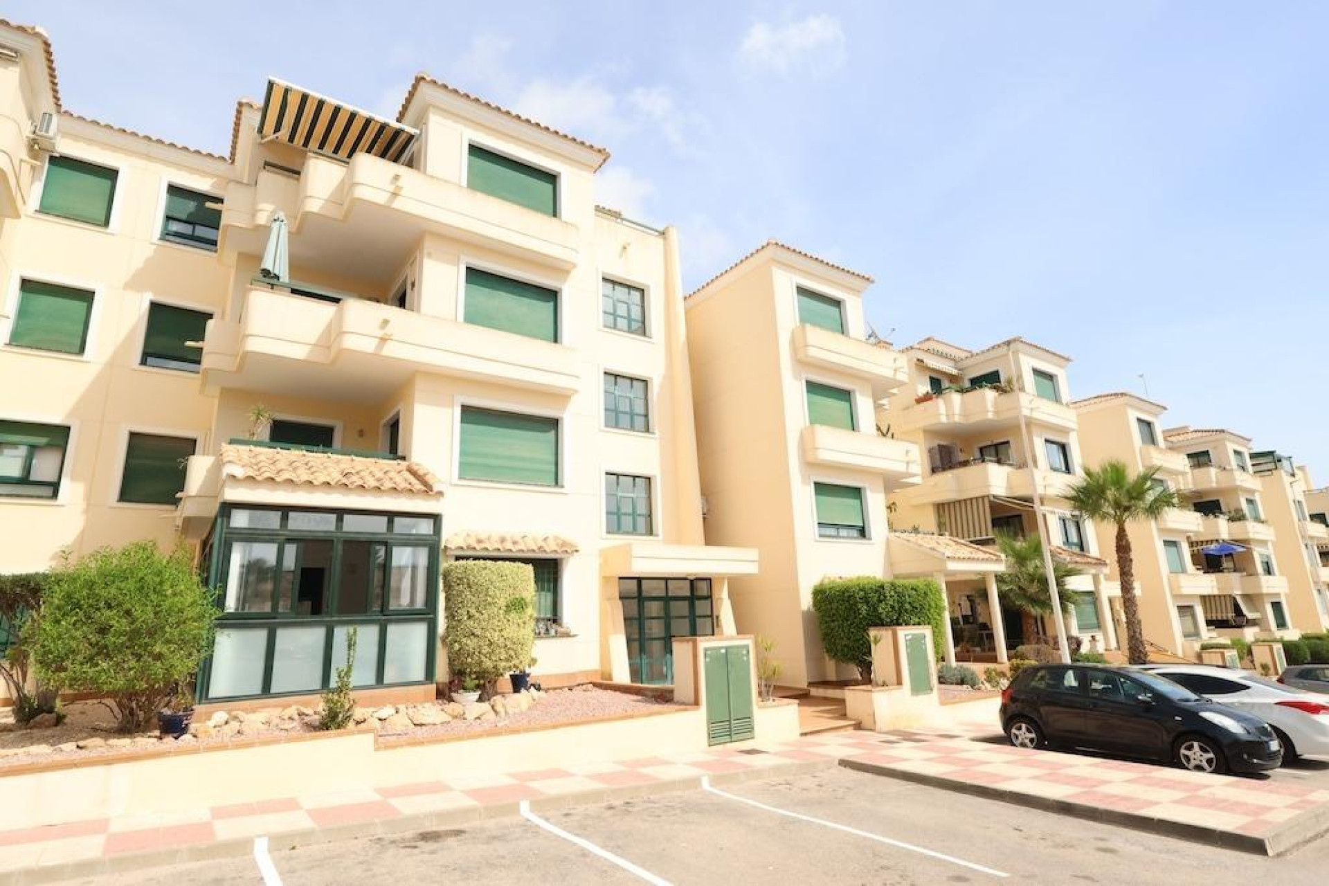 Resale - Apartment - Orihuela Costa - Villamartín-Las Filipinas