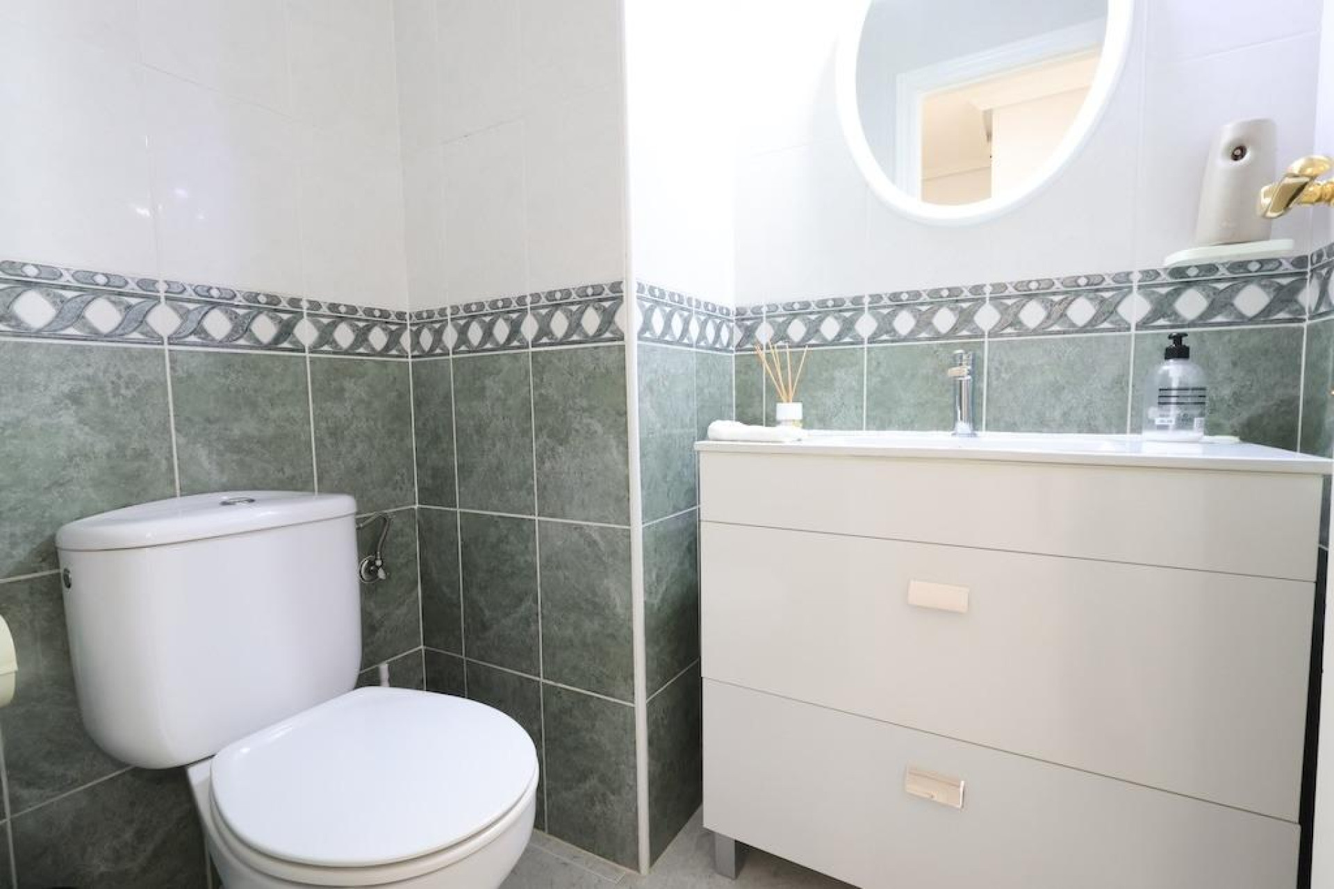 Resale - Apartment - Orihuela Costa - Villamartín-Las Filipinas