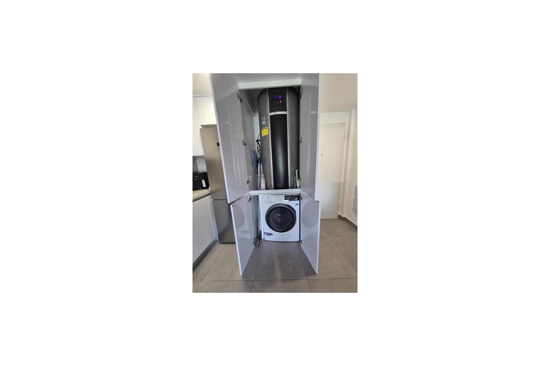 Resale - Apartment - Orihuela Costa - Villamartin