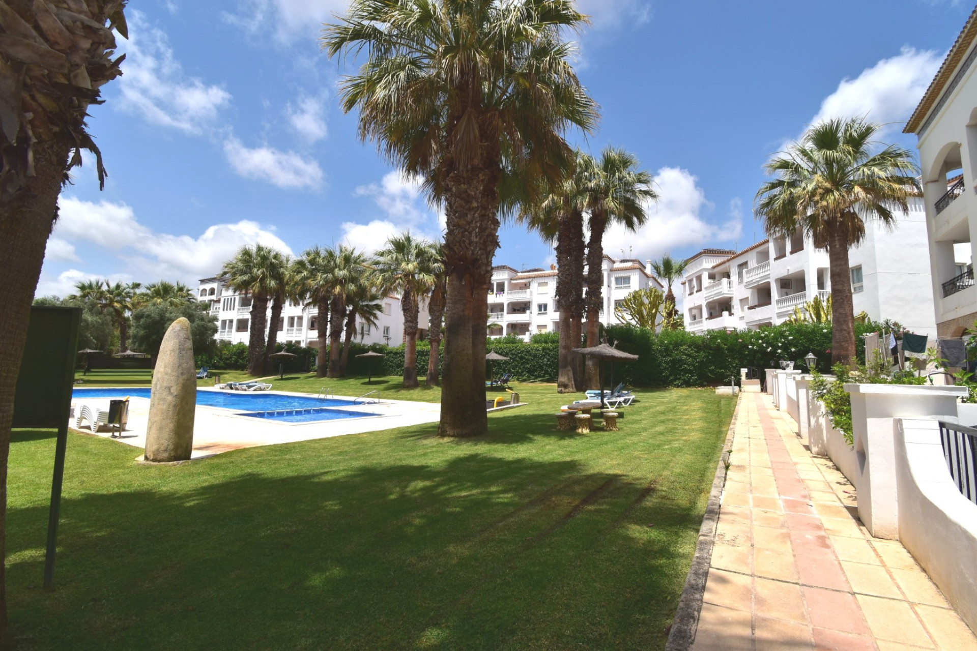 Resale - Apartment - Orihuela Costa - Villamartin