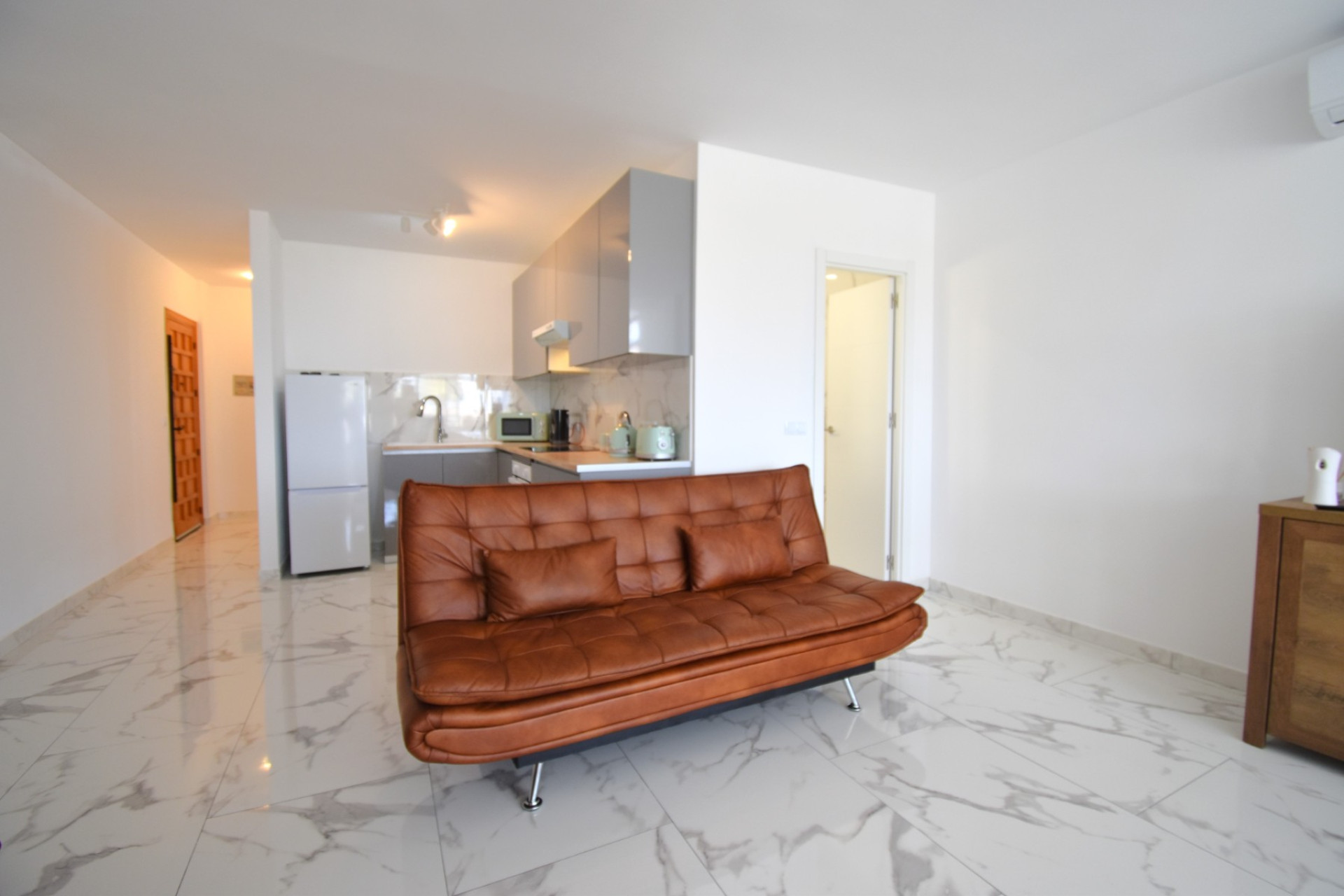 Resale - Apartment - Orihuela Costa - Villamartin