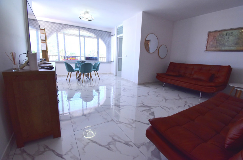 Resale - Apartment - Orihuela Costa - Villamartin