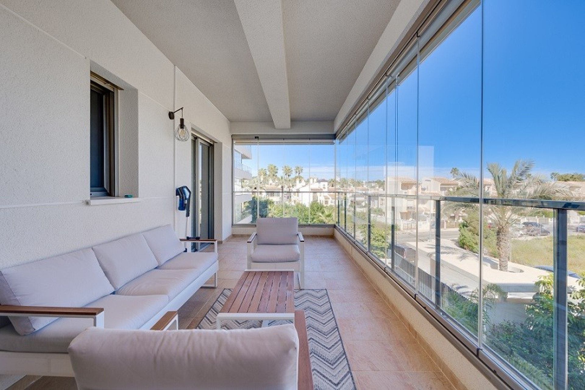 Resale - Apartment - Orihuela Costa - Villamartin