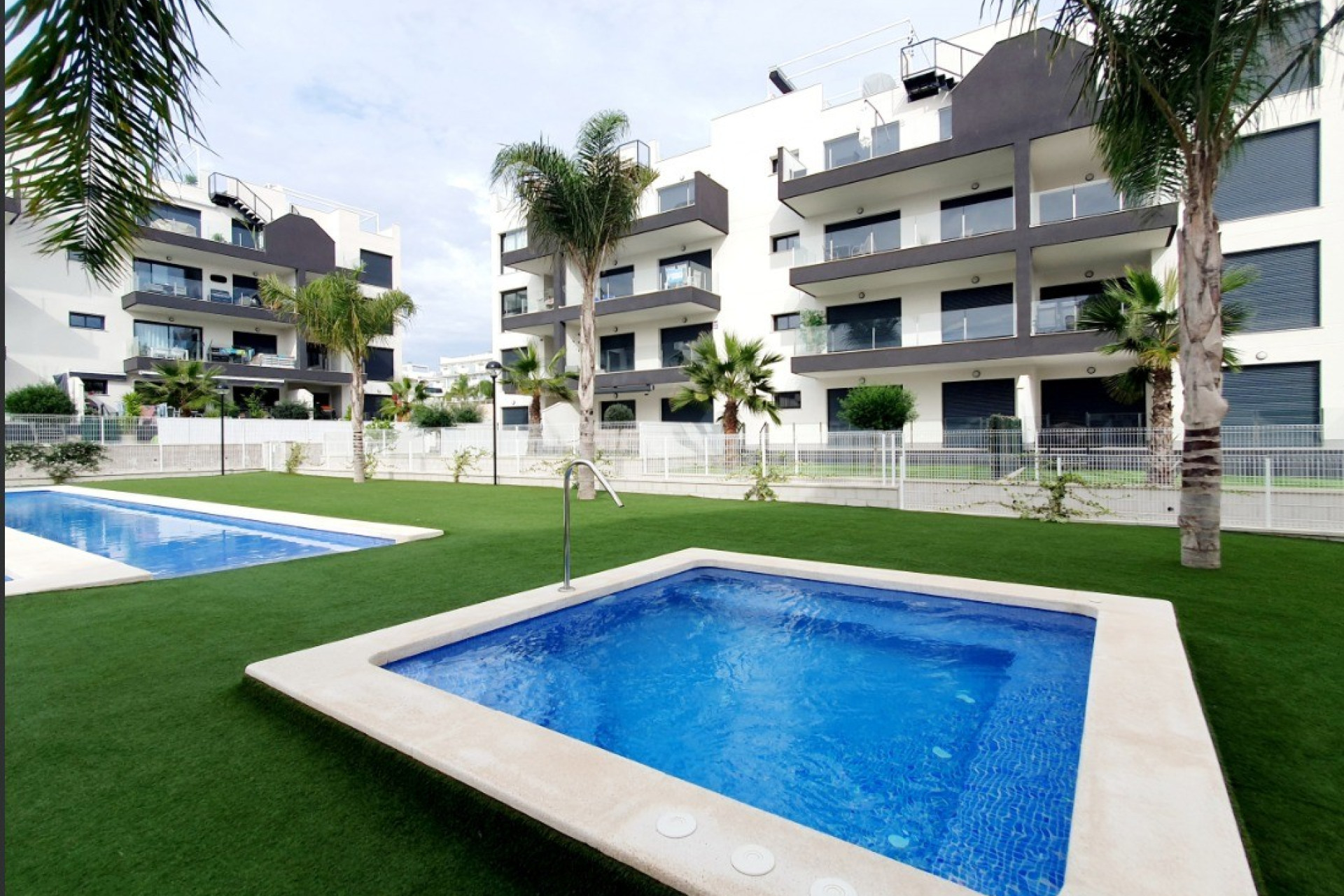 Resale - Apartment - Orihuela Costa - Villamartín
