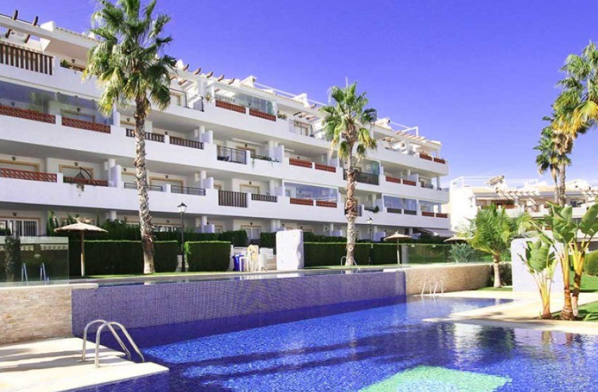 Resale - Apartment - Orihuela Costa - Villamartín