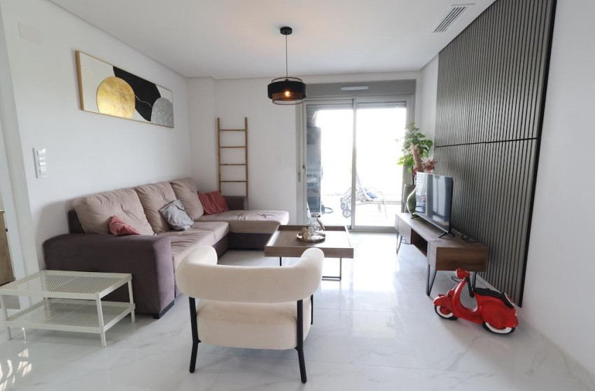 Resale - Apartment - Orihuela Costa - Villamartin