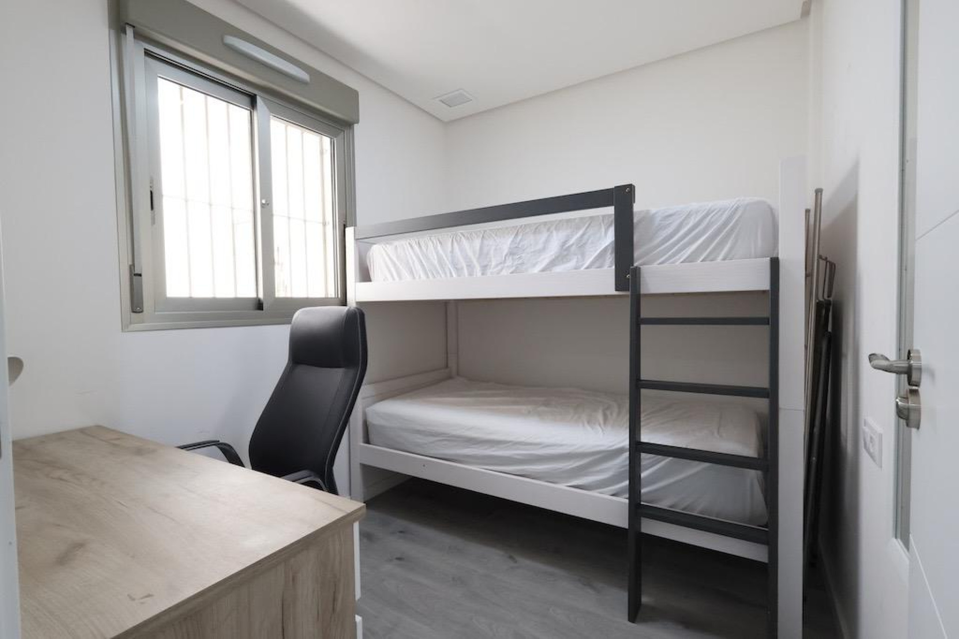 Resale - Apartment - Orihuela Costa - Villamartin