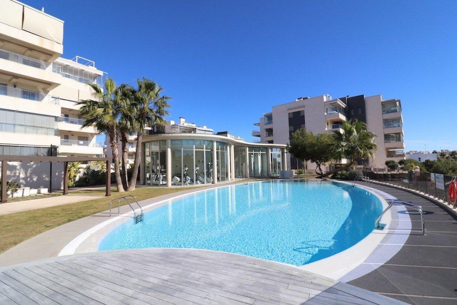Resale - Apartment - Orihuela Costa - Villamartin
