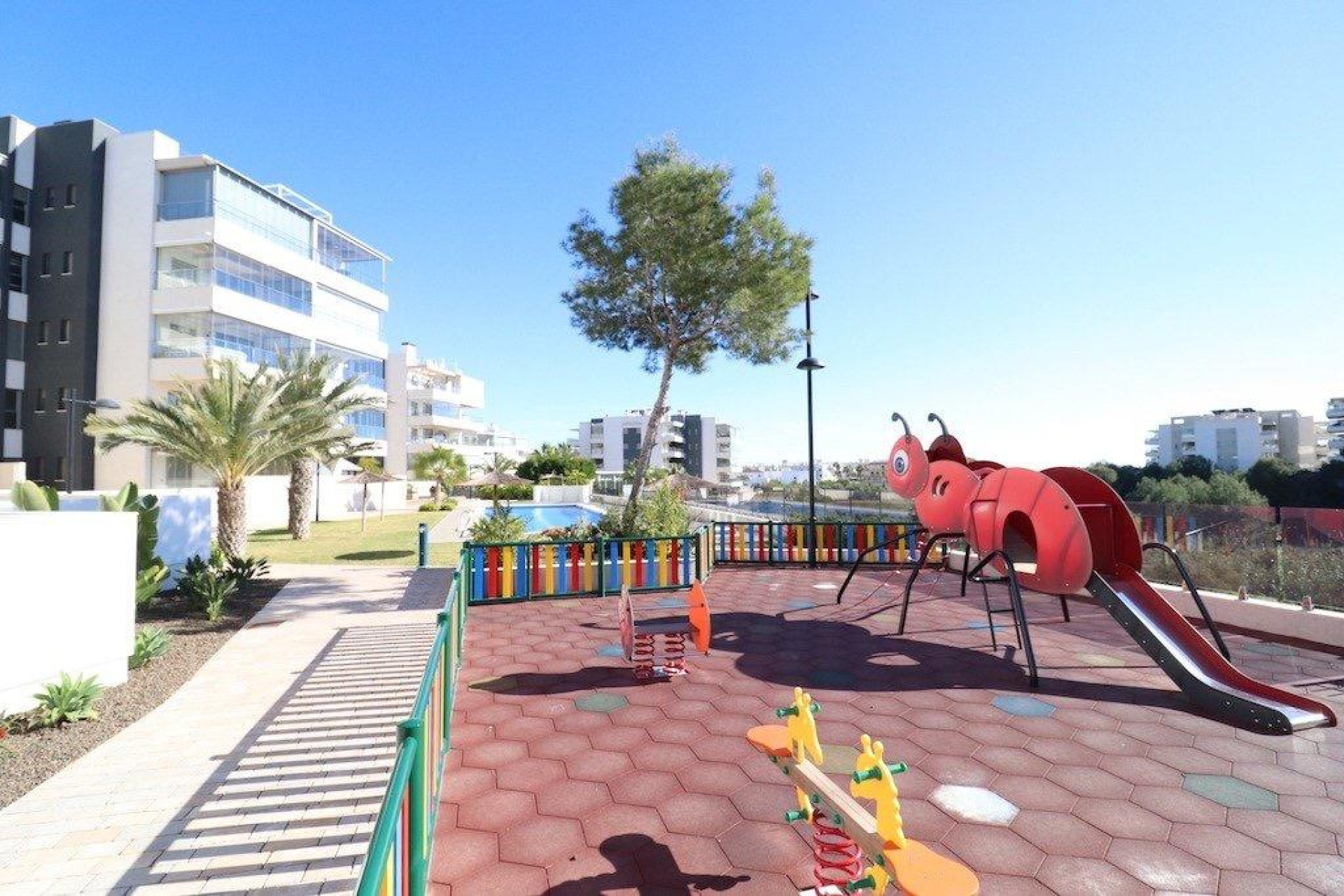 Resale - Apartment - Orihuela Costa - Villamartin