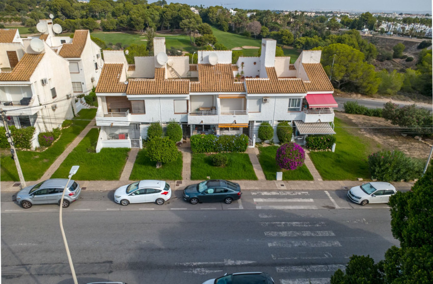 Resale - Apartment - Orihuela Costa - Villamartin