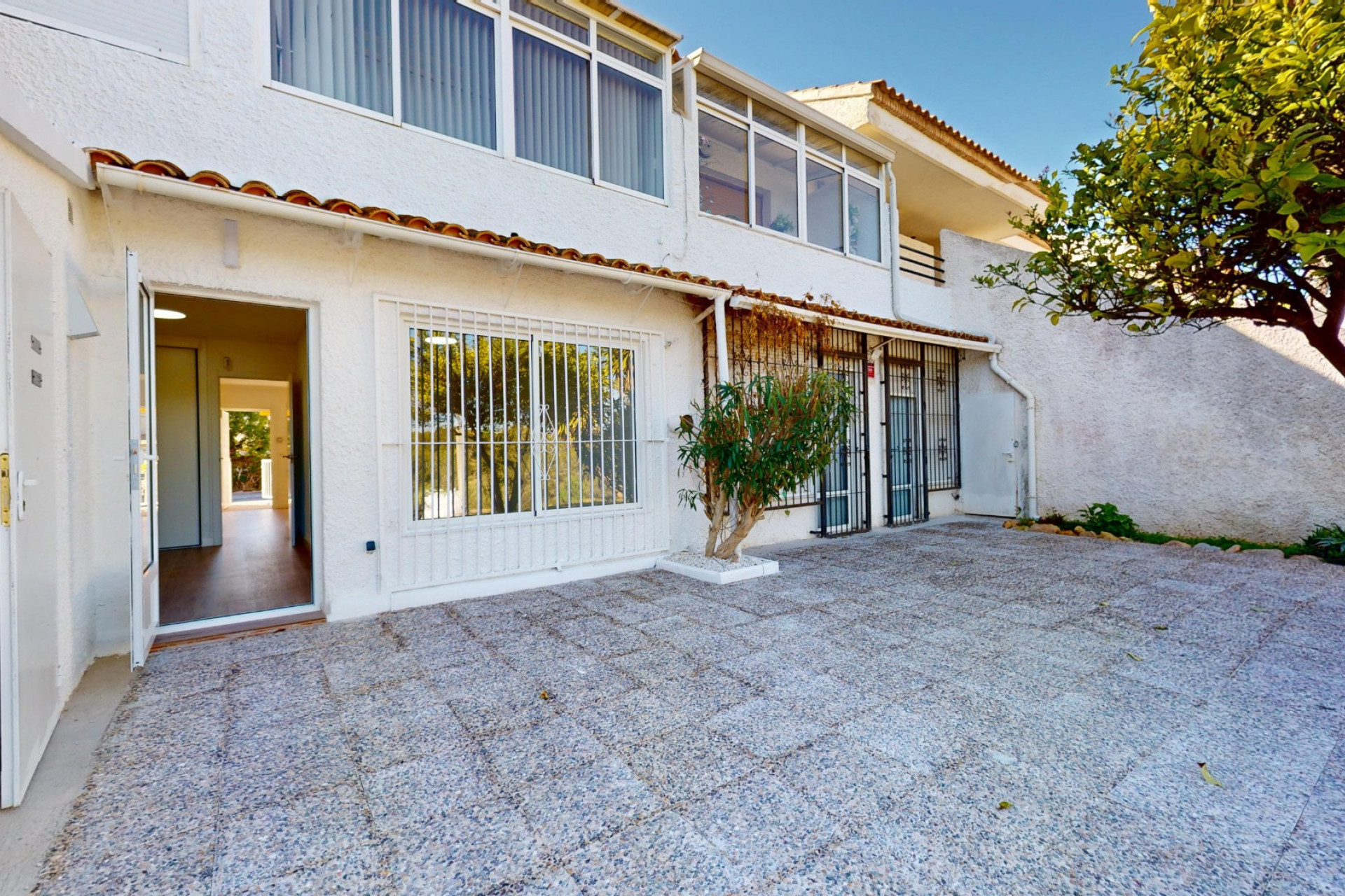 Resale - Apartment - Orihuela Costa - Villamartin