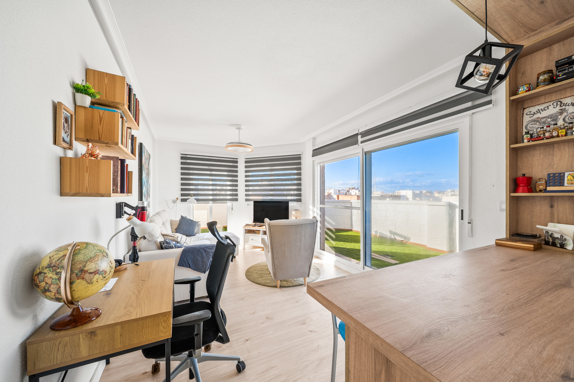 Resale - Apartment - Penthouse - Torrevieja - La Mata