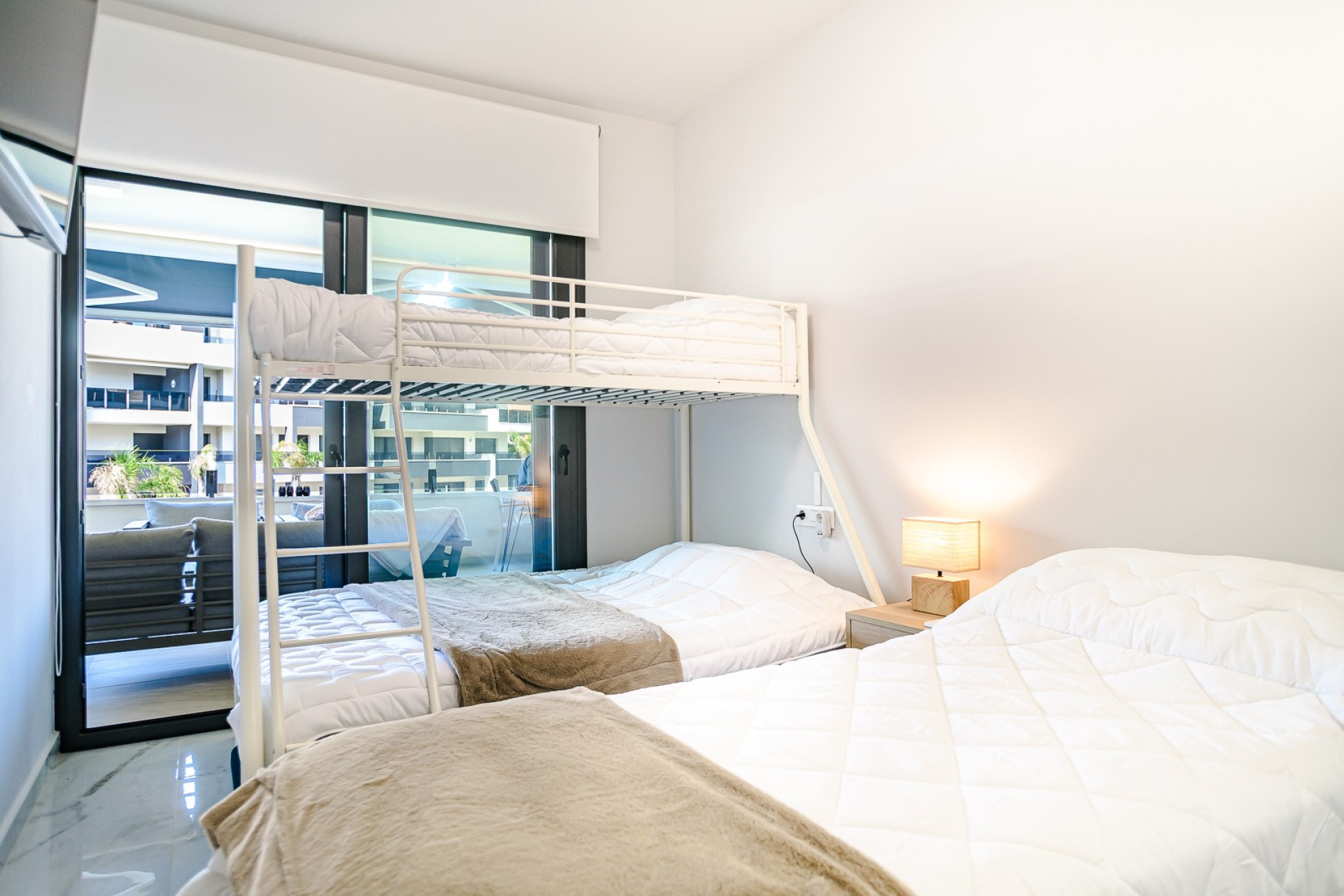 Resale - Apartment - PLAYA FLAMENCA