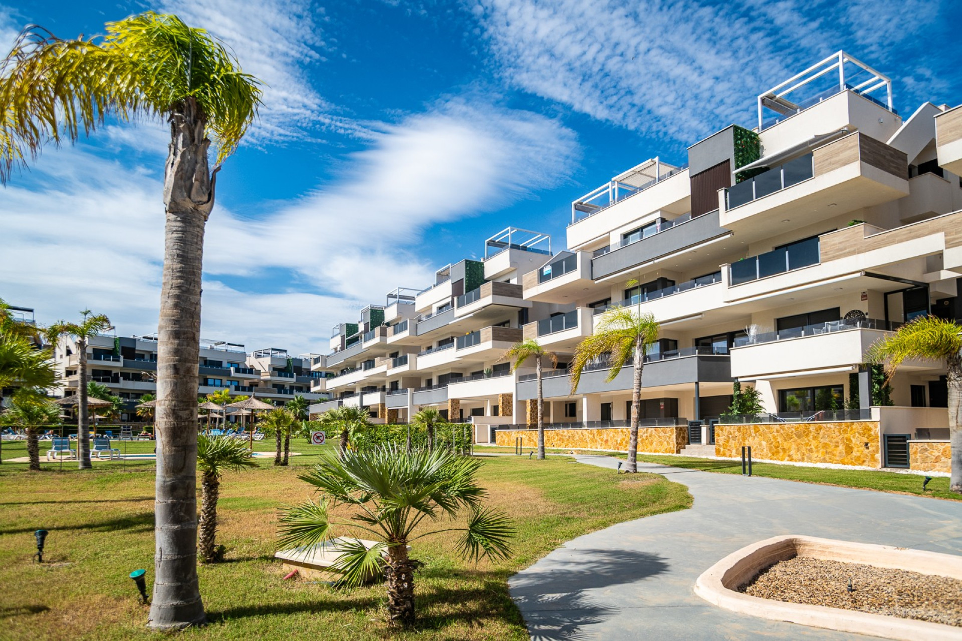 Resale - Apartment - PLAYA FLAMENCA