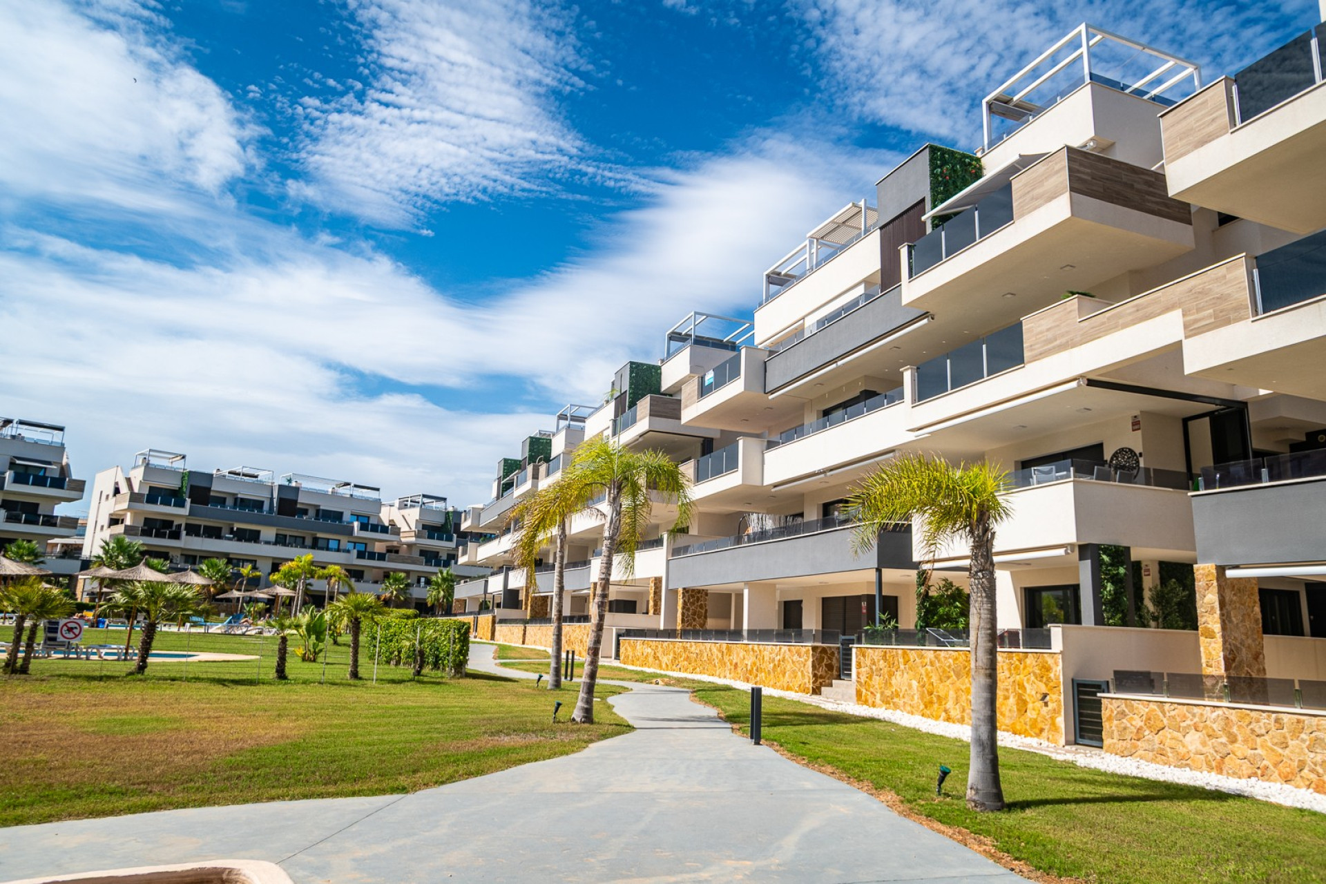 Resale - Apartment - PLAYA FLAMENCA
