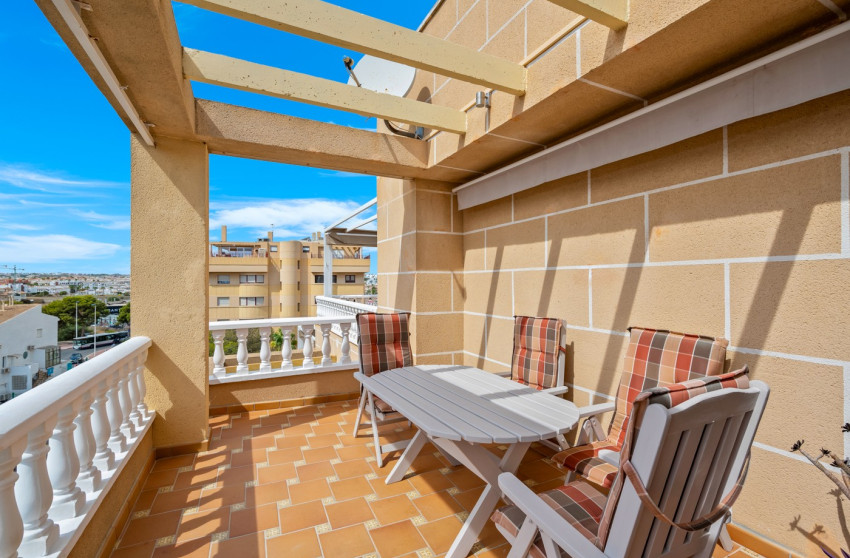 Resale - Apartment - Punta Prima
