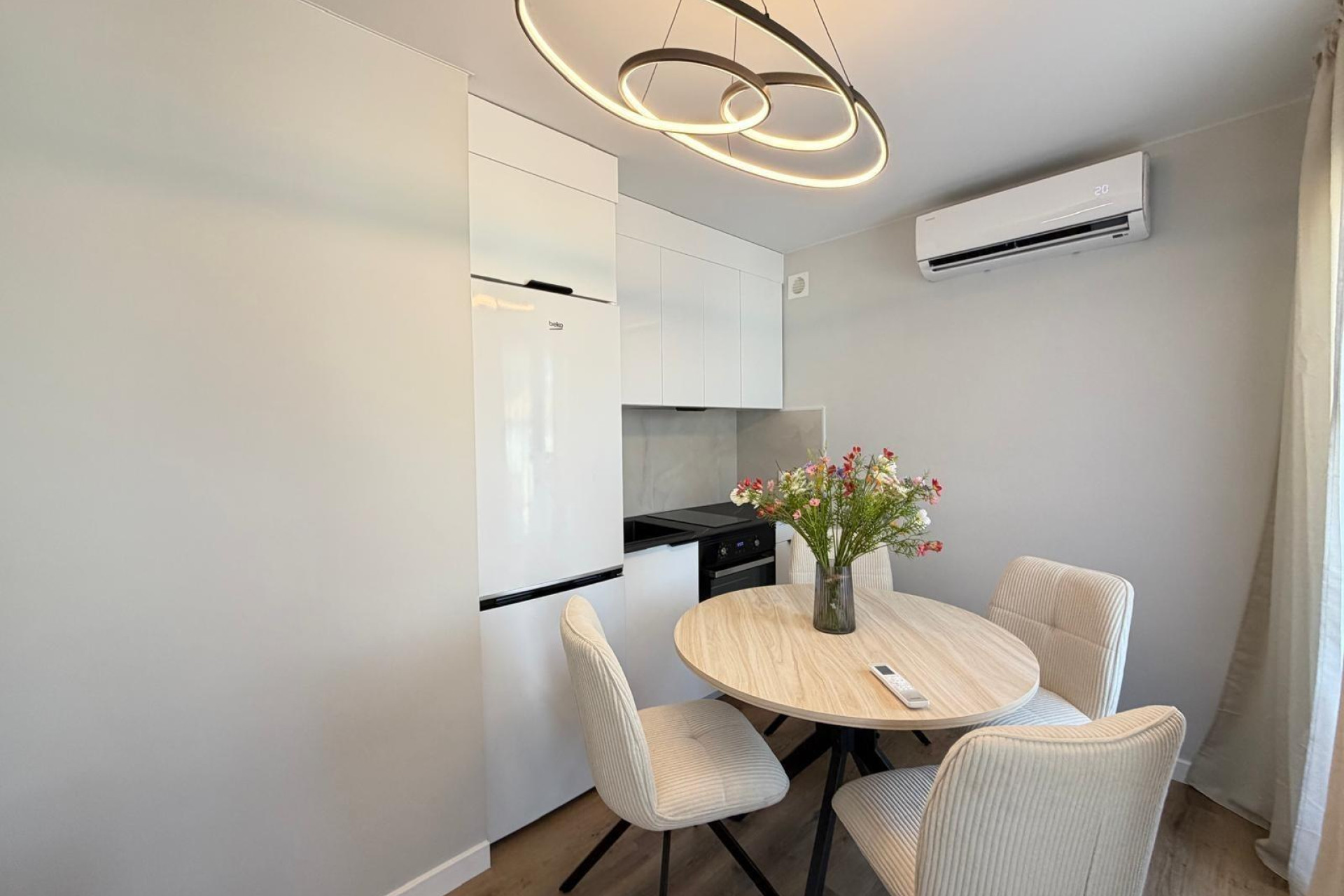 Resale - Apartment - San Miguel de Salinas - 03193