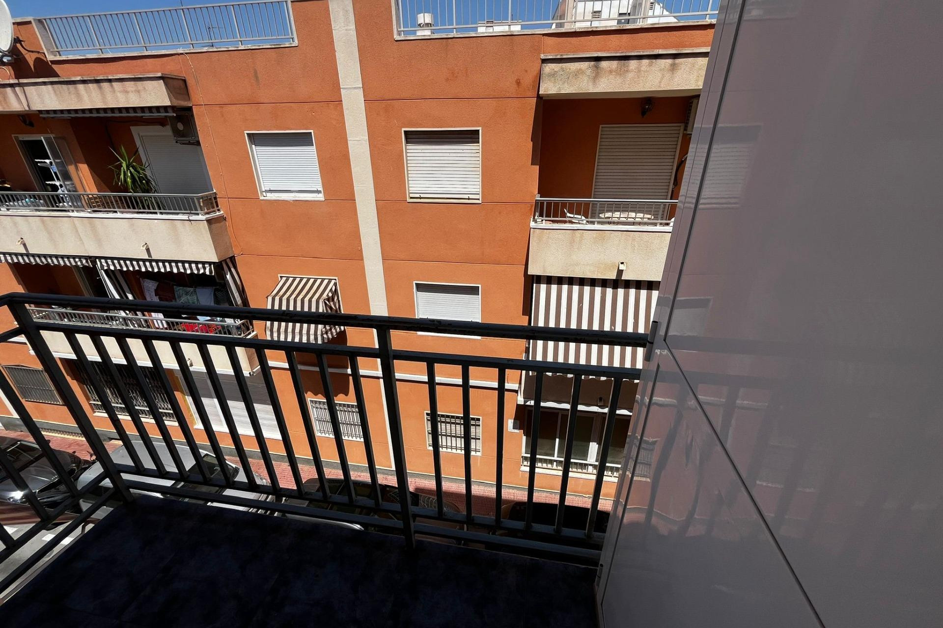 Resale - Apartment - Santa Pola - Eroski
