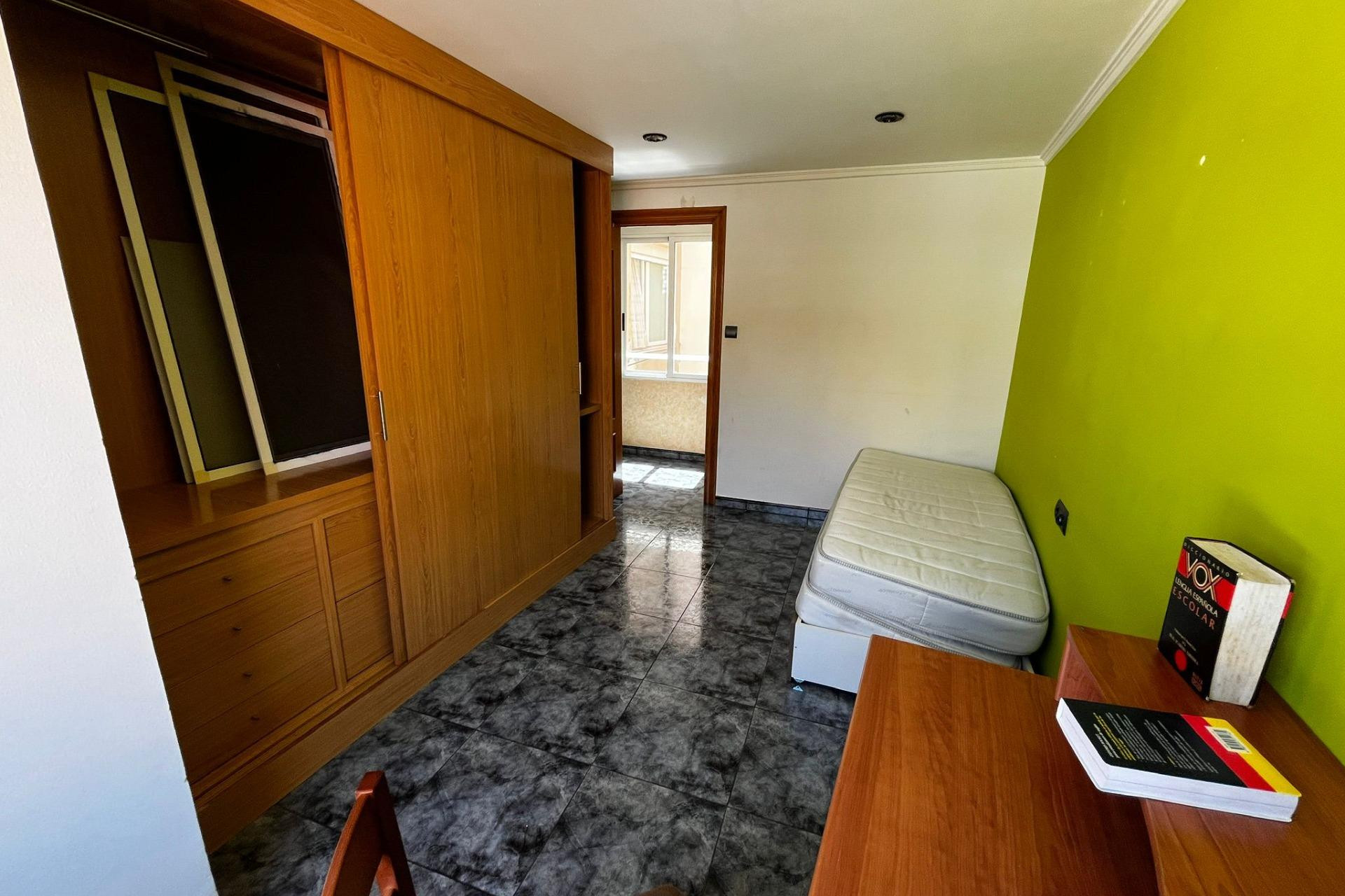 Resale - Apartment - Santa Pola - Eroski