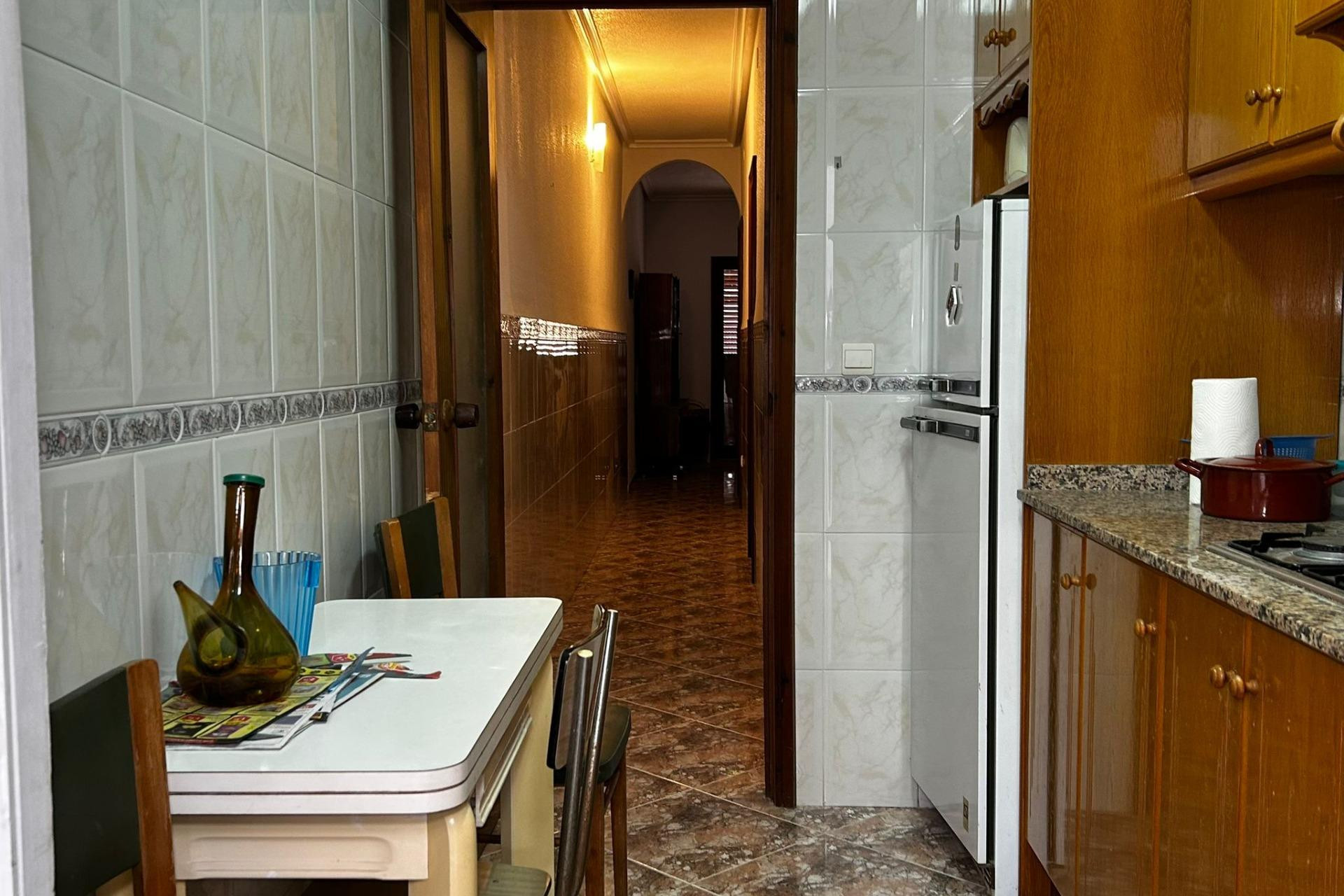 Resale - Apartment - Torrevieja - Acequion