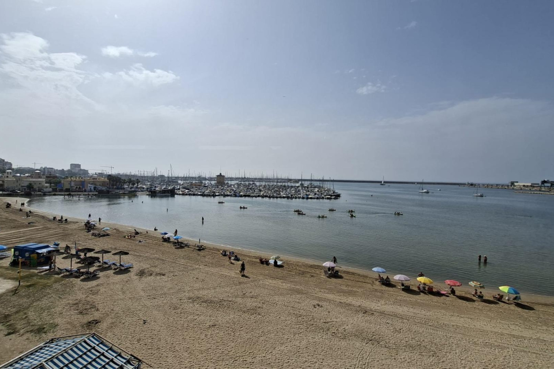 Resale - Apartment - Torrevieja - Acequion