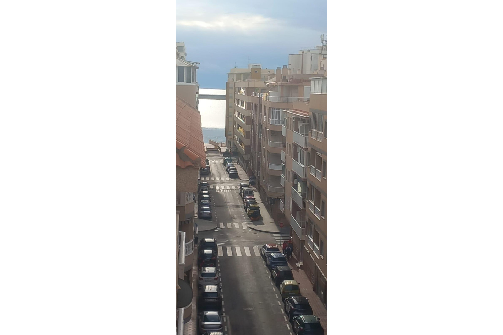 Resale - Apartment - Torrevieja - Acequion