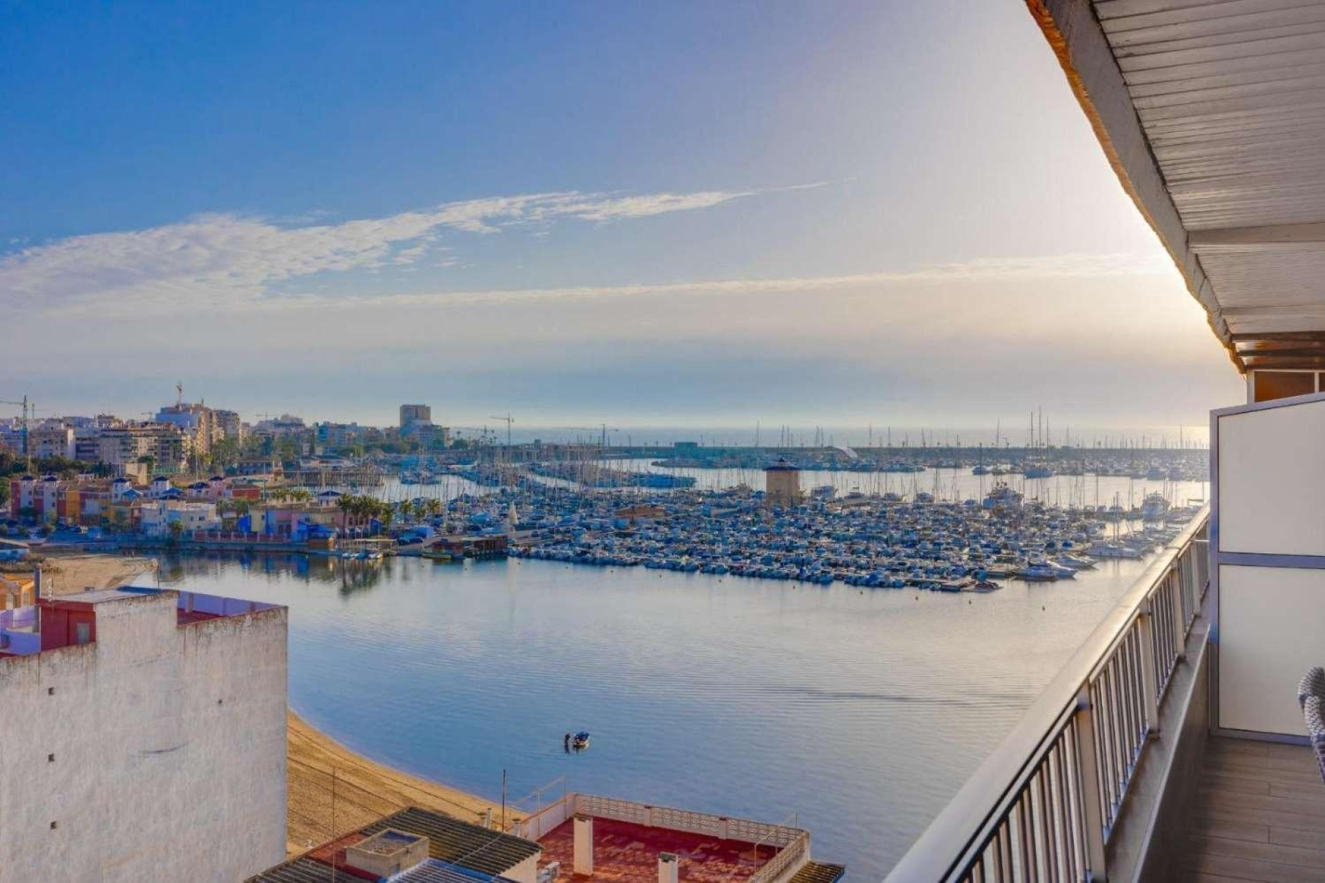 Resale - Apartment - Torrevieja - Acequion