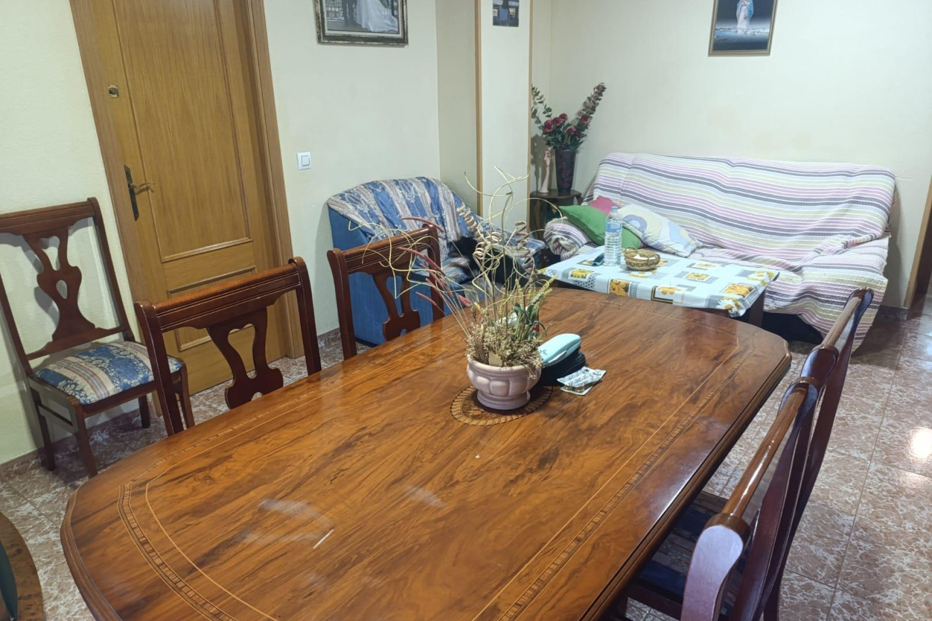 Resale - Apartment - Torrevieja - Acequion