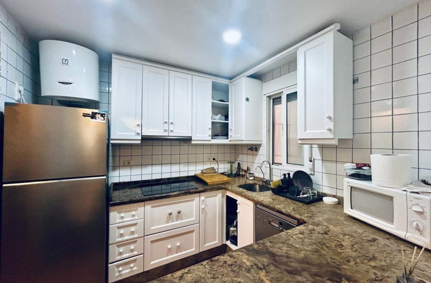 Resale - Apartment - Torrevieja - Acequion