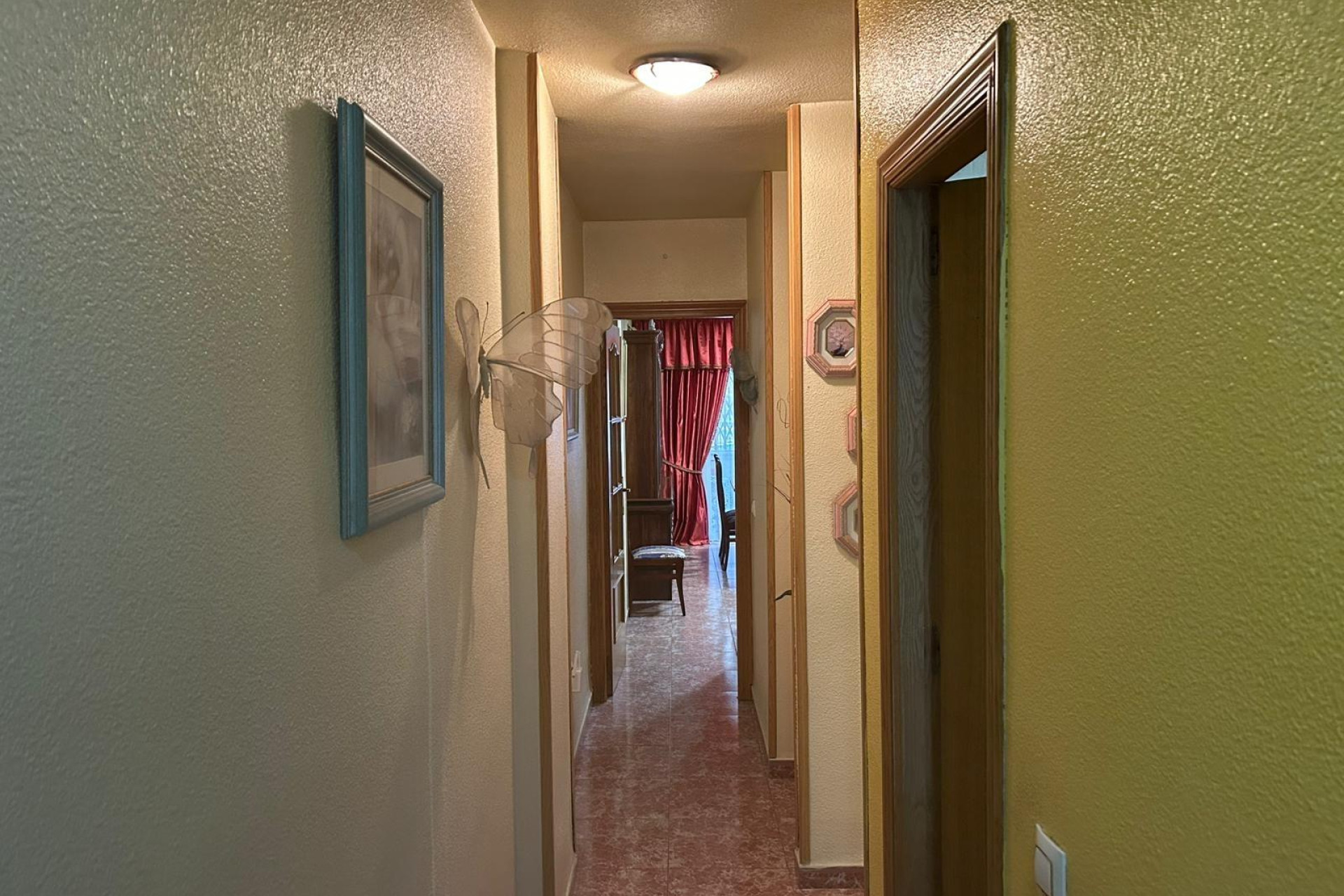 Resale - Apartment - Torrevieja - Acequion