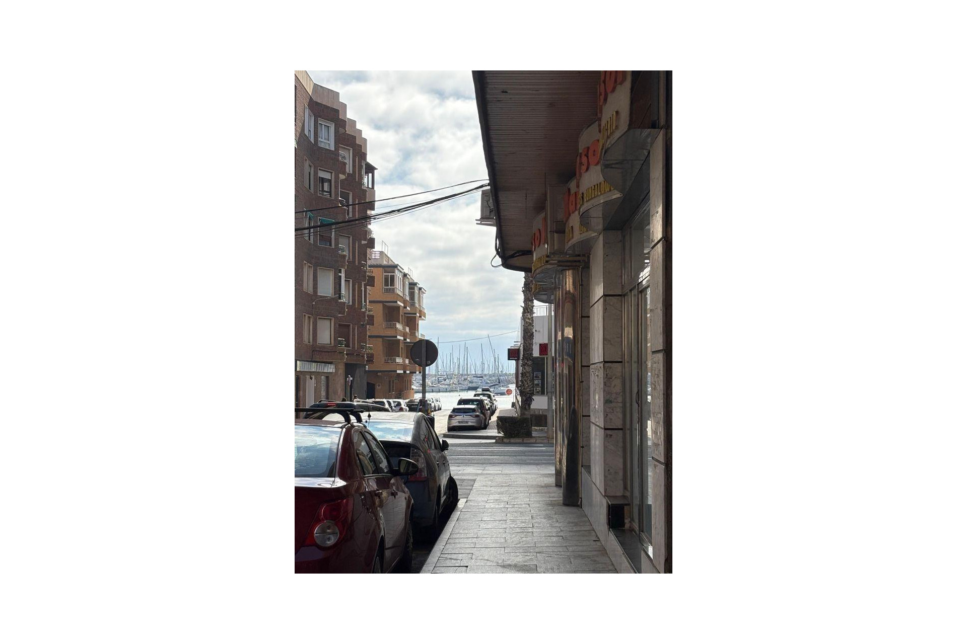 Resale - Apartment - Torrevieja - Acequion