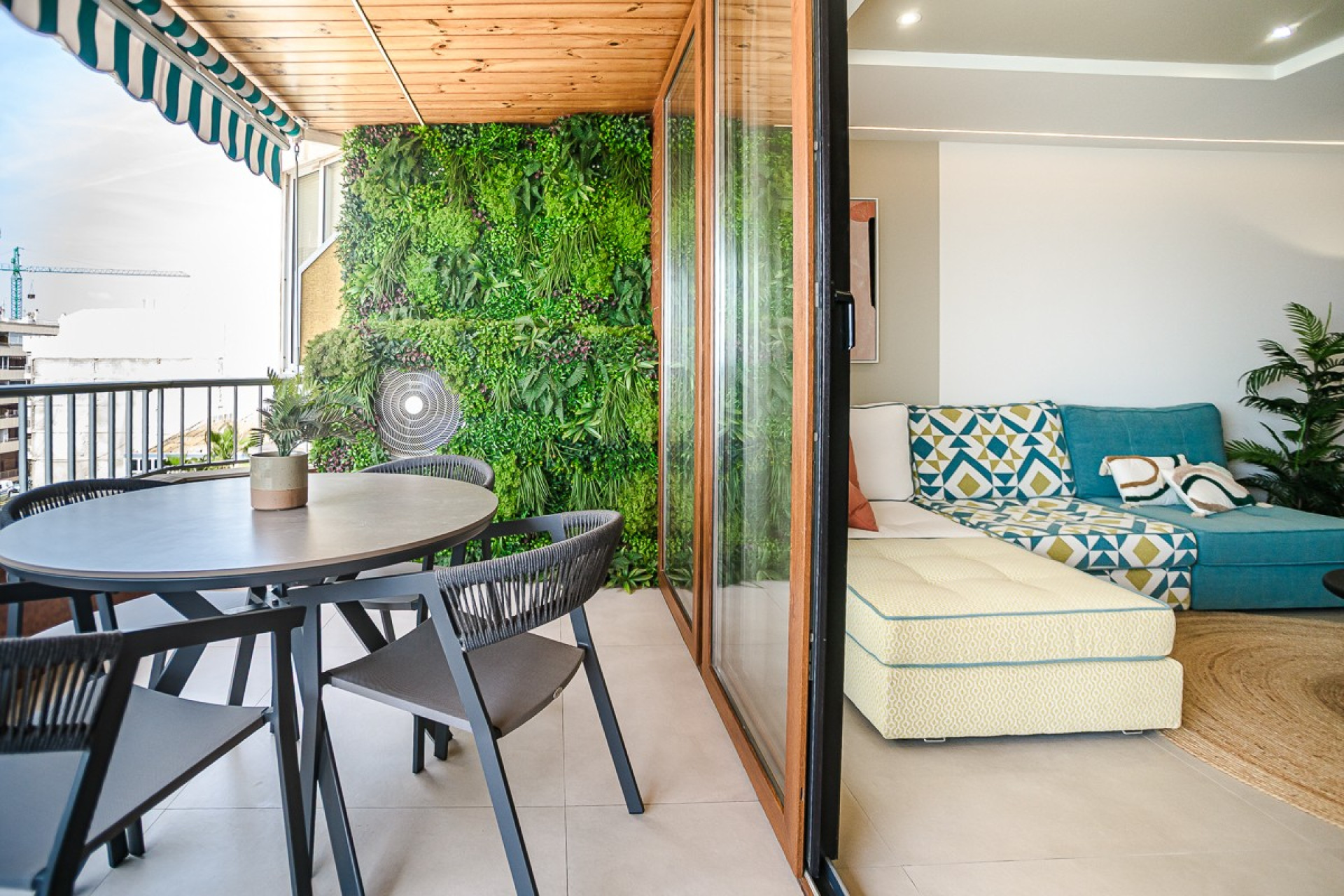 Resale - Apartment - Torrevieja - Acequion